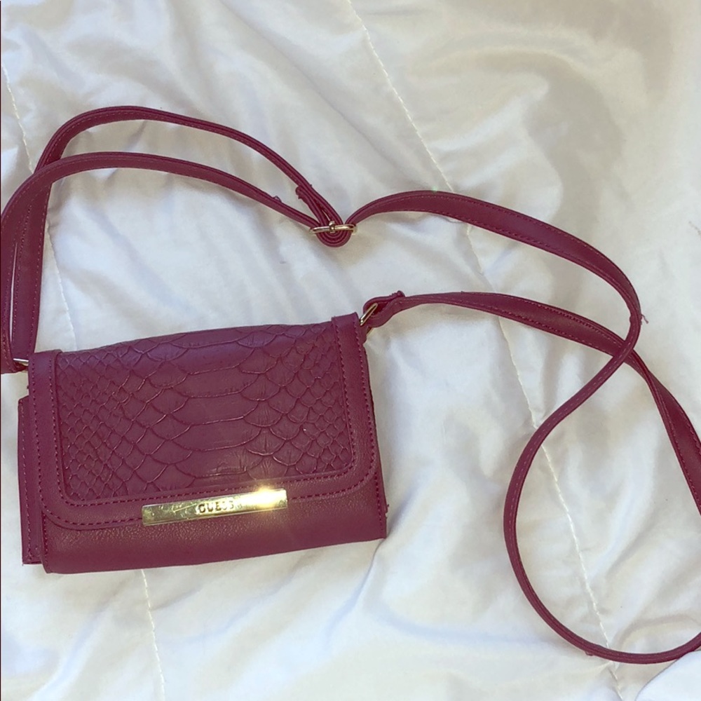 Guess side bag